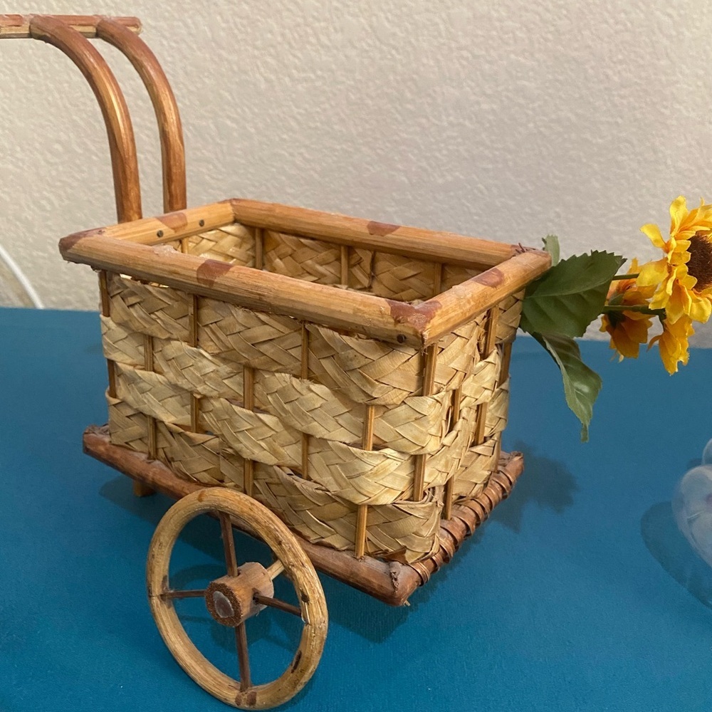 Vintage Boho Rattan & Wicker Cart Miniature Wicker Trolley Basket Sunflower 1970 - Picture 2 of 5